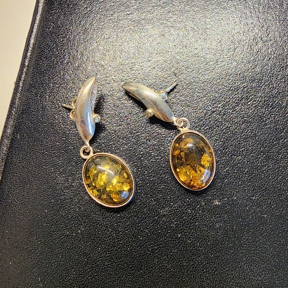 Vintage Jewelry - Elegant Silver and Gold Drop Earrings